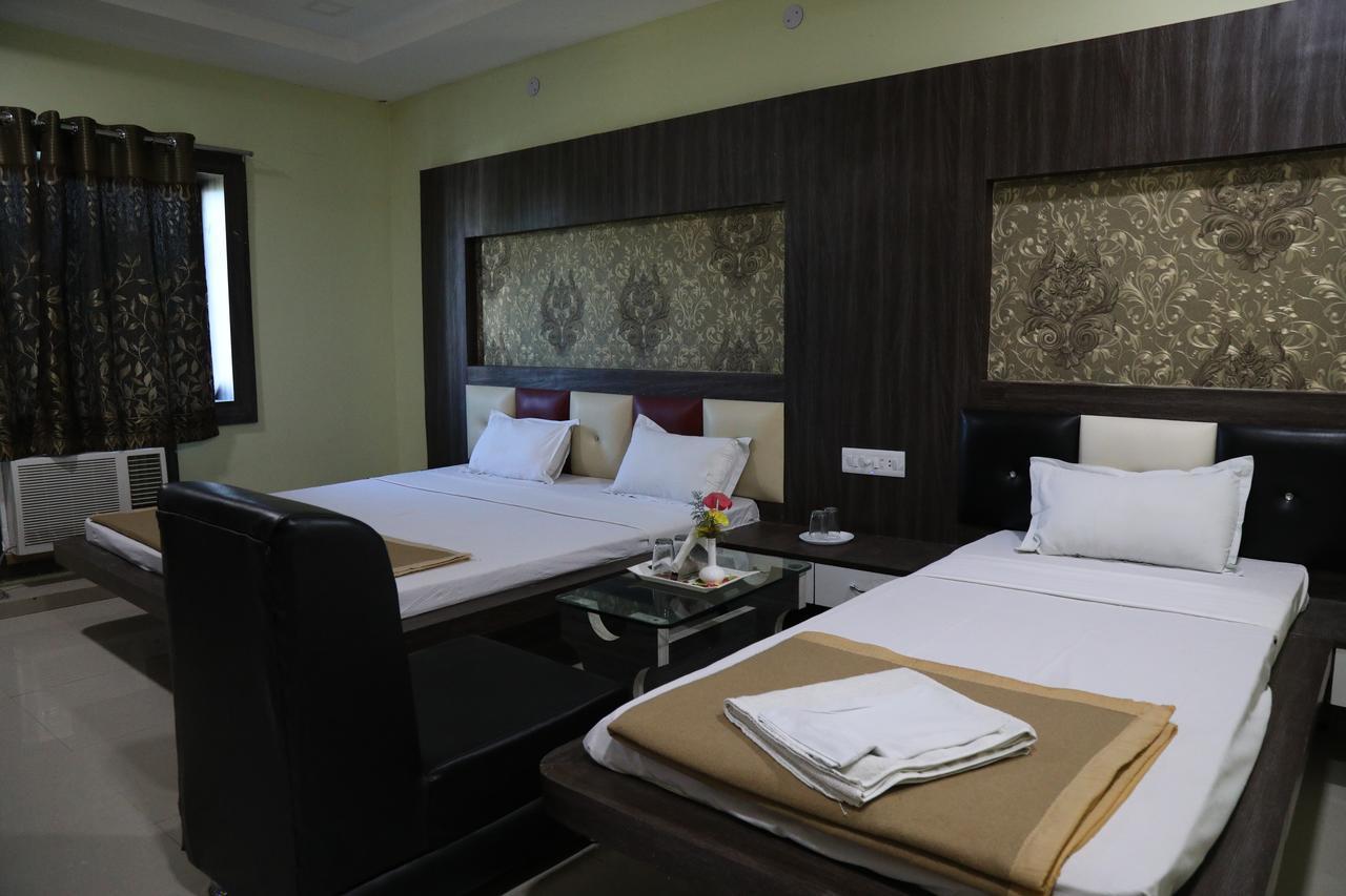 Swayam Resort Balangir ภายนอก รูปภาพ