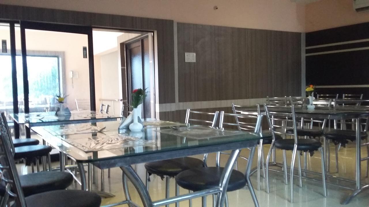 Swayam Resort Balangir ภายนอก รูปภาพ