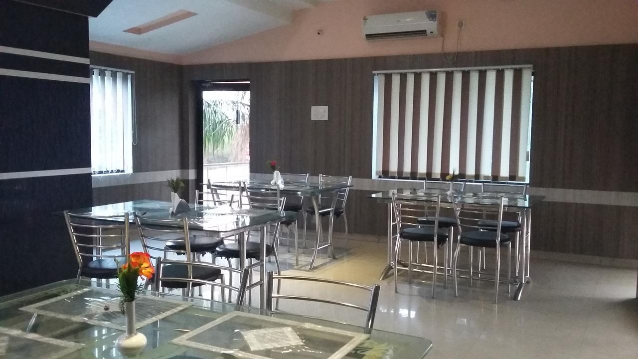 Swayam Resort Balangir ภายนอก รูปภาพ
